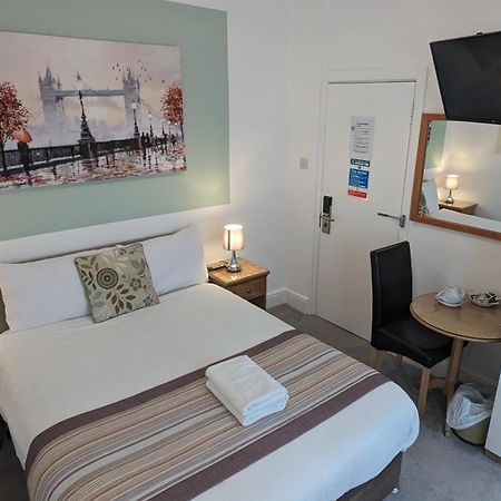 Cecil Court Hotel Bournemouth Dış mekan fotoğraf