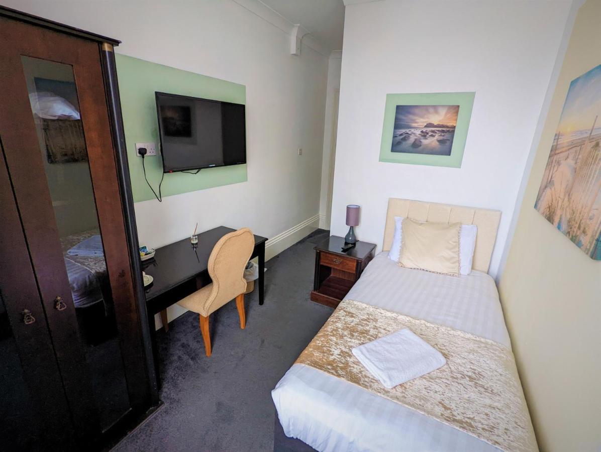 Cecil Court Hotel Bournemouth Dış mekan fotoğraf
