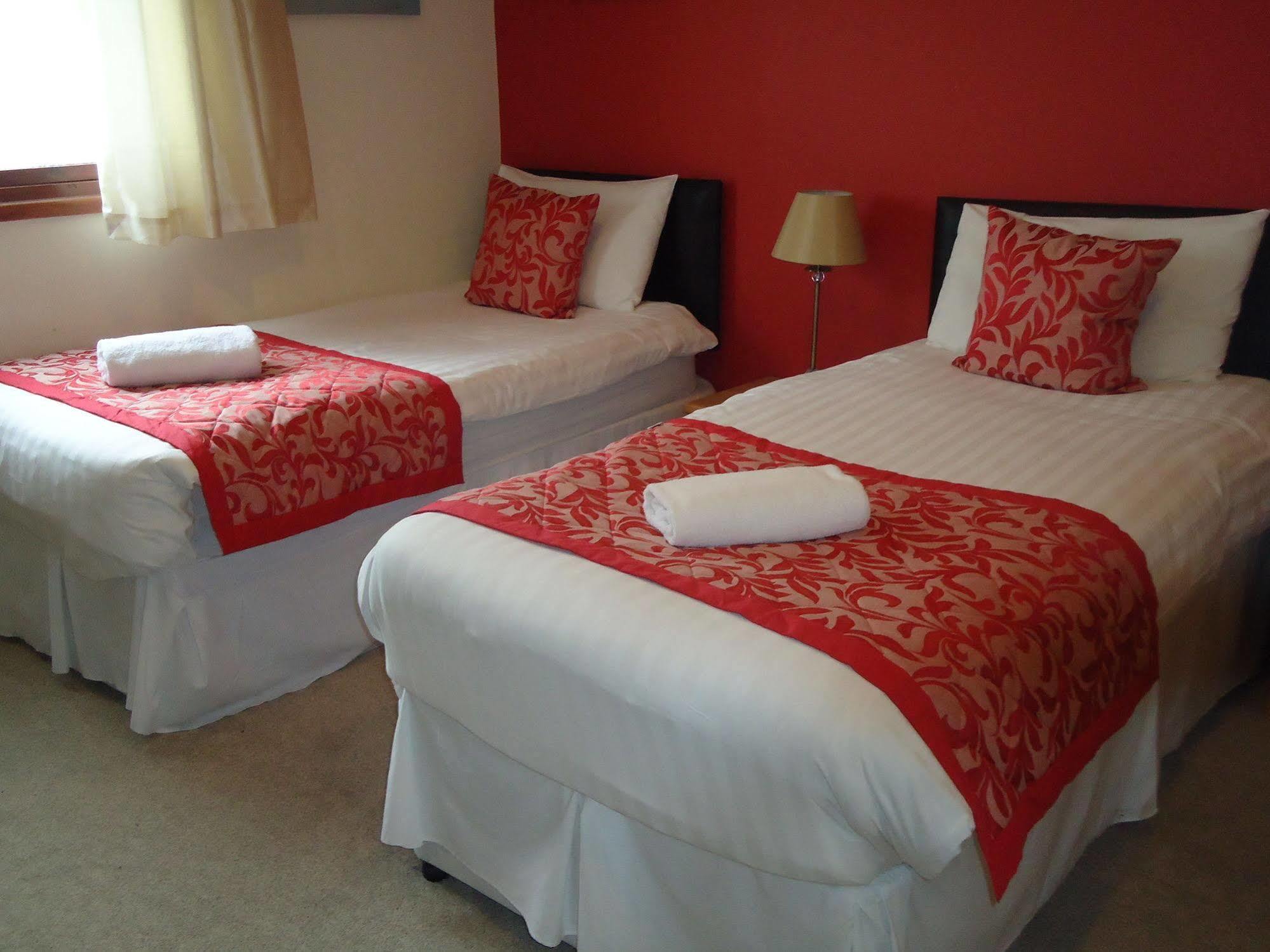 Cecil Court Hotel Bournemouth Dış mekan fotoğraf